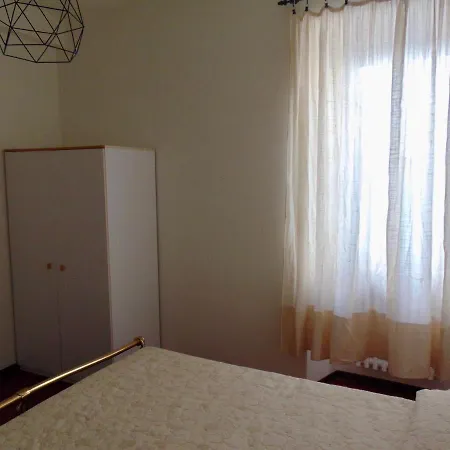 S239 - Sirolo, Trilocale In Piazza Con Aria Condizionata Appartement *