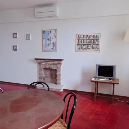 S239 - Sirolo, Trilocale In Piazza Con Aria Condizionata Apartmán *